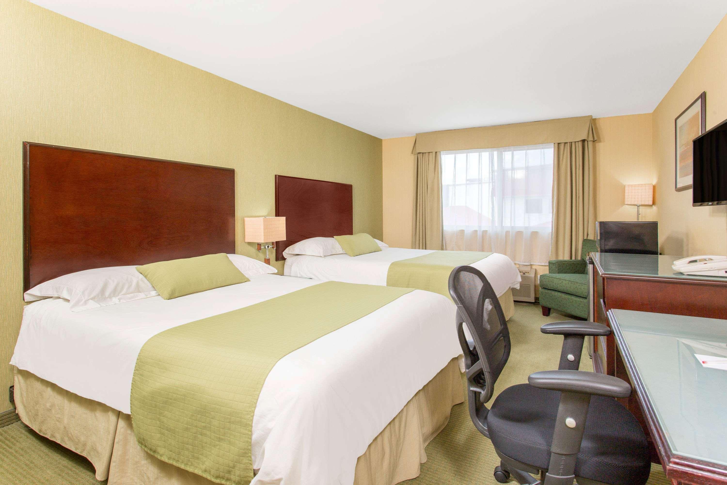 Ramada By Wyndham Williams Lake Eksteriør billede