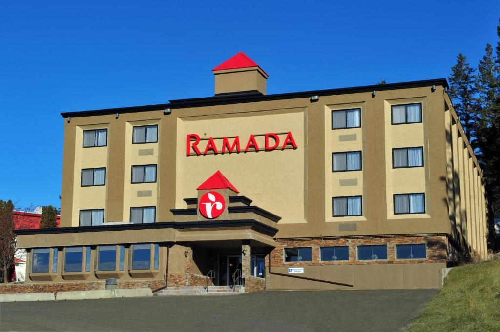 Ramada By Wyndham Williams Lake Eksteriør billede
