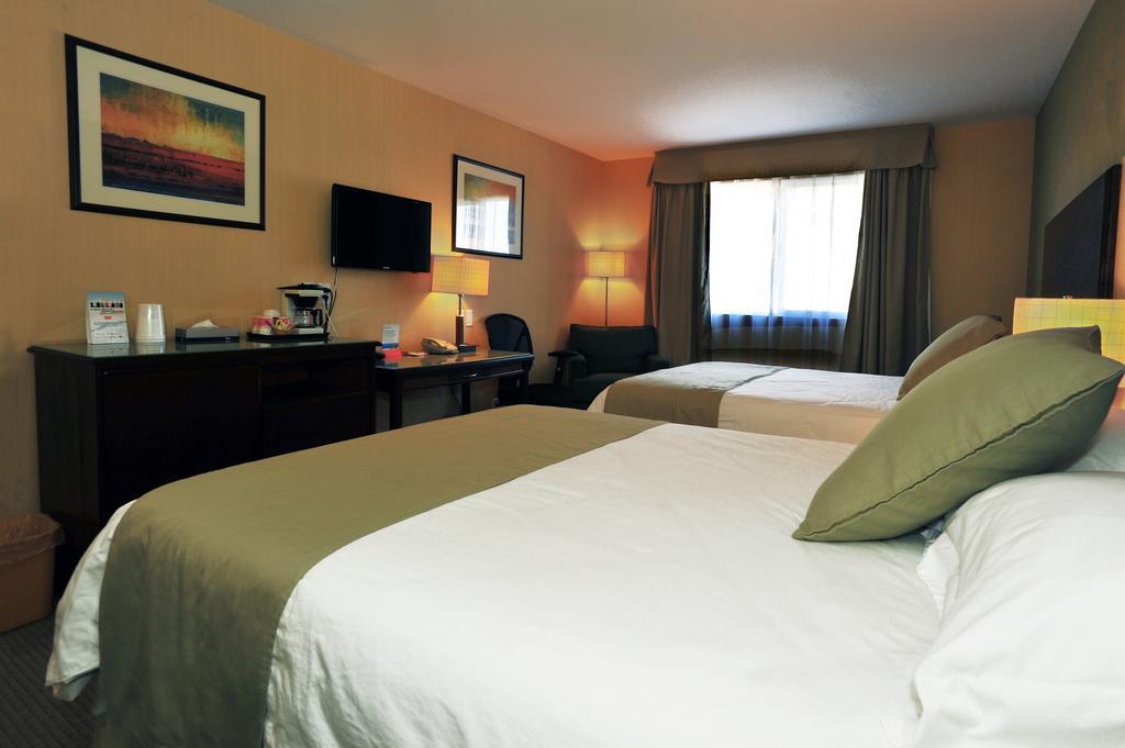 Ramada By Wyndham Williams Lake Eksteriør billede